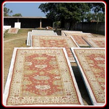 Stretching of Rugs